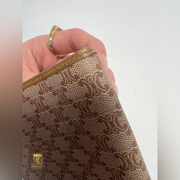 Celine Wallet - Picture 10 of 14